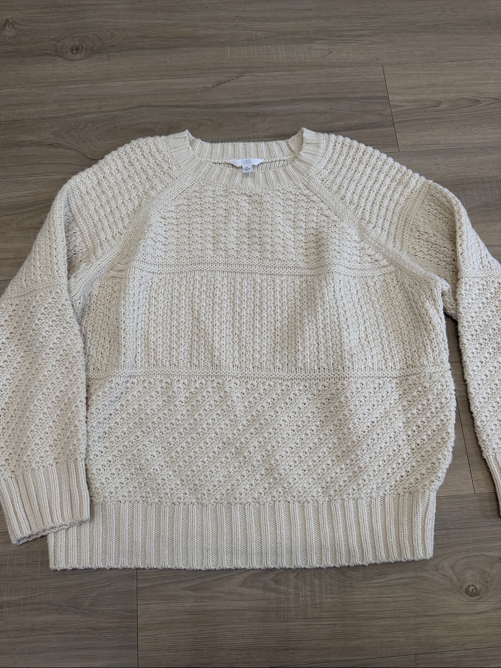 Time & Tru Cream Textured Crewneck Sweater